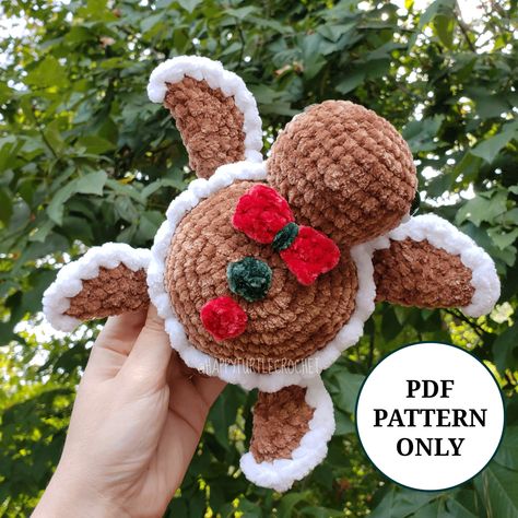 **This is for a PDF download PATTERN ONLY** This is a downloadable PDF pattern, this is NOT a physical item. **Non-refundable** Please do not copy or redistribute any part of this pattern as your own. However, please feel free to sell your finished products made using this pattern! Skill Level: Beginner Meet this adorable Gingerbread Turtle! This is the perfect pattern to make a fun Christmas gift, decoration, or just a huggable friend. The pattern is beginner friendly, but it is not a tutorial Amigurumi Pattern Christmas, Crochet Christmas Dinosaur, Crochet Things For Christmas, Christmas Themed Crochet Projects, Winter Crochet Projects Christmas Gifts, Diy Crochet Christmas Gifts, Crochet Animals Christmas, Christmas Turtle Crochet, Small Winter Crochet Projects