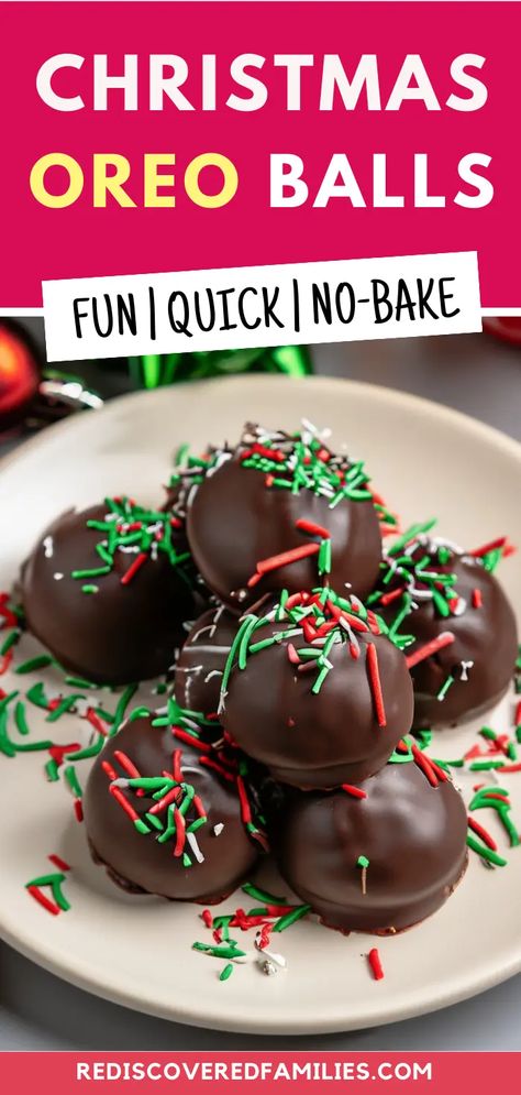 Get ready for festive joy with our Christmas Oreo Balls Recipe! These no-bake Christmas treats are really easy to make. Get the whole family involved in making them! Try our Christmas Oreo Truffles today! Oreo Nutella Truffles, Easy Baked Christmas Treats, Oreo Ideas For Party, No Bake Oreo Balls Christmas, Oreo Cake Balls Christmas, Reindeer Balls Recipe, Fudge Balls No Bake, Oreo Balls Recipe Christmas, Oreo Truffles Recipe Christmas