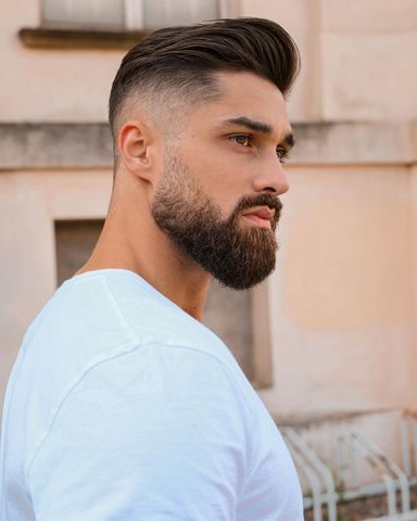 15 Best Faded Beard Styles To Try In 2022 With Styling Tips #beardstyles #menbeard #hairstyles #outfittrends Beard Styles Haircuts, Medium Beard Styles, Faded Beard Styles, Crew Cut Haircut, Beard Cuts, Beard And Mustache Styles, Long Beard Styles, Mens Hairstyles Fade, Mens Hairstyles With Beard