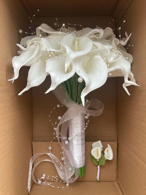 Chic Calla Lily White Bridal Bouquet With Boutonniere, Calla Lily Bouquet, White Bridal Bouquet With Boutonniere, Elegant Bridal Bouquet - Etsy UK White Lilies Wedding Bouquet, Nikkah Flower Bouquet, Calalilly Bouquet Modern, Wedding Bouquets Pearls, Teardrop Bridal Bouquet, Elegant White Bridal Bouquet, Calla Wedding Bouquet, Bridal Bouquet Calla Lily, Calla Lily And Orchid Bouquet