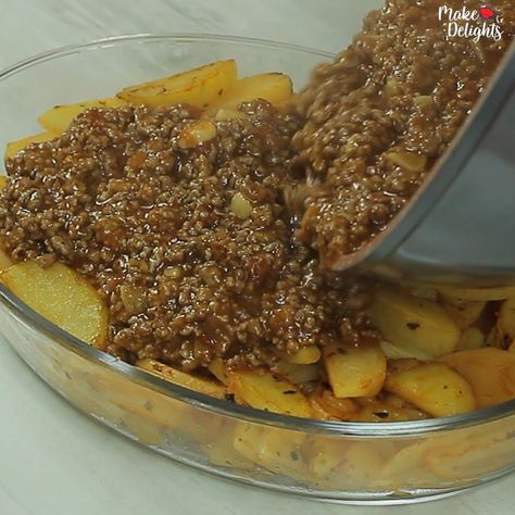 I put ground beef on top of the potatoes and the result was amazing | I put ground beef on top of the potatoes and the result was amazing | By Make Delights Potatoe Dinner Recipes, Meat And Potatoes Recipes, Hamburger And Potatoes, Ground Beef Casserole Recipes, Meat And Potatoes, Ground Beef And Potatoes, Bolo Fit, Potato Dinner, Ground Meat Recipes