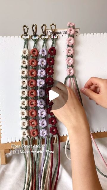 Diy Macrame Wristlet, Daisy Macrame Tutorial, Macrame Best Sellers, Macrame Wristlet Keychain Tutorial, Macrame Lanyard Diy, Macrame Wristlet Keychain Diy, Macrame Keychain Diy Tutorials, Diy Plant Hanger Easy, Pacifier Clip Tutorial