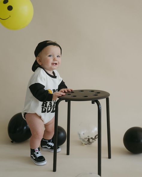 Blainey boy is 1!!! If I’ve ever met a “happy dude” it’s this little guy 💛 loved loved taking these and idk maybe milestones will become my thing?! One Happy Dude Photoshoot, One Happy Dude, Baby 2, Milestones, First Birthdays, 1st Birthday, Thing 1, Photographer