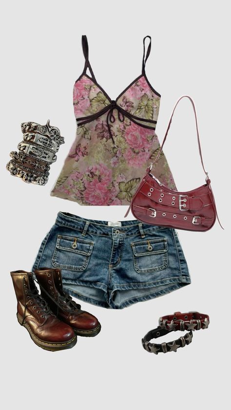 #y2kstyle #y2k #2000s #y2kaesthetic 2000s Icons Outfits, 2000s Spring Fashion, Y2k Tops 2000s, Summer Outfits 2000s, Pre-shrunk Y2k Tops For Spring, Y2k 2000s Fashion Outfits, Y2k 2000s Outfits, Y2k Fashion Early 2000s Outfit, Early 2000 Outfits