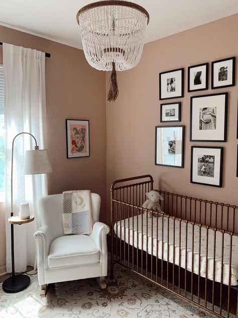 Gold Crib Nursery, Decorating Nursery, Girl Nursery Colors, Gold Crib, Modern Nursery Design, Brown Nursery, Mid Century Nursery, Vintage Girl Nursery, Girly Nursery