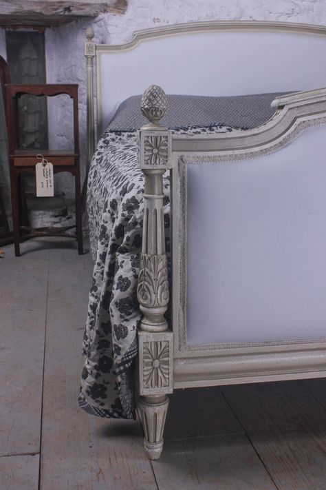 Louis Xvi Bed, French Provincial Bed, French Headboard, Fine Antique Furniture, French Louis Xvi Style, French Bed, Full Bed Frame, Antique Beds, Simple Bed