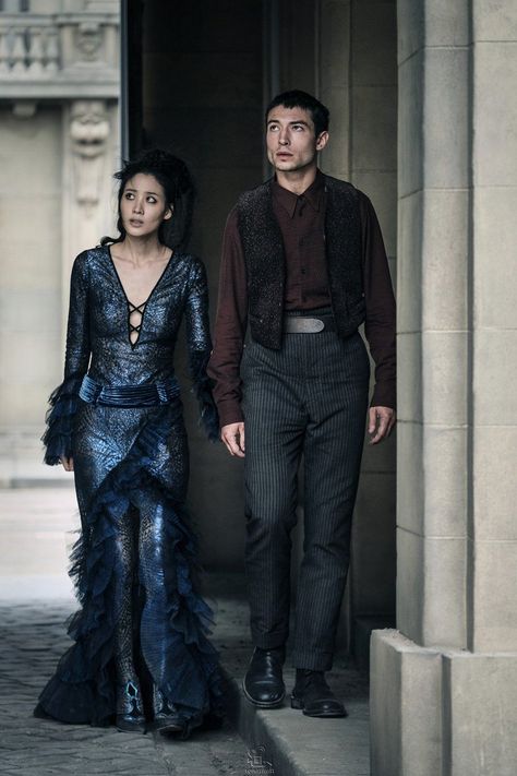 Credence Harry Potter, Nagini Fantastic Beasts, Nagini Harry Potter, Credence Fantastic Beasts, Harry Potter Sketch, Claudia Kim, The Crimes Of Grindelwald, Credence Barebone, Fantastic Beasts Series