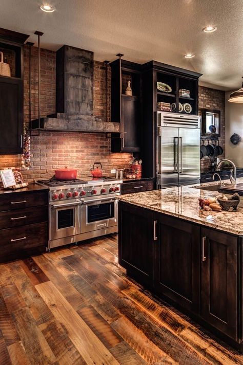 Rustic Kitchen Cabinets, Farmhouse Kitchen Remodel, Kabinet Dapur, Farmhouse Kitchen Cabinets, Rustic Kitchen Design, Rustic Farmhouse Kitchen, Building Homes, Kitchen Farmhouse, Dark Kitchen Cabinets