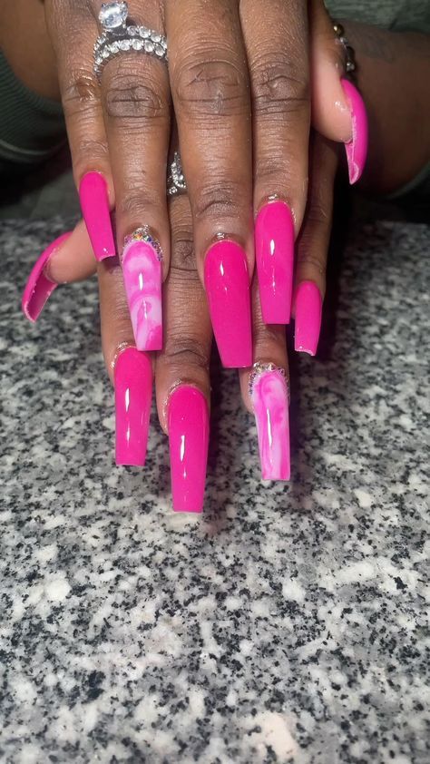 Dark Pink Gel Nail Designs, Hot Pink And Black Nails Acrylic Coffin, Hot Pink Marble Acrylic Nails, Hot Pink With White Nails, Hot Pink Nails Acrylic Coffin, Hot Pink Aesthetic Nails, Barbie Pink Acrylic Nails Short, Black Barbie Nails, Barbie Pink Acrylic Nails Designs