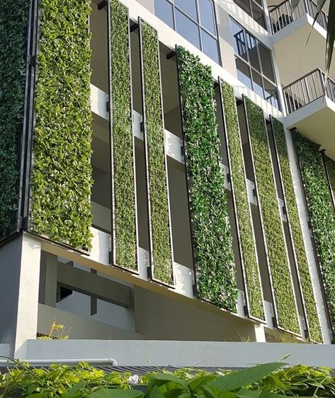 Planters Ideas, Vertical Garden Design, Garden Layout Vegetable, Green Facade, Architecture Concept Diagram, Backyard Vegetable Gardens, Mother Earth News, Vegetable Gardens, Lan Can