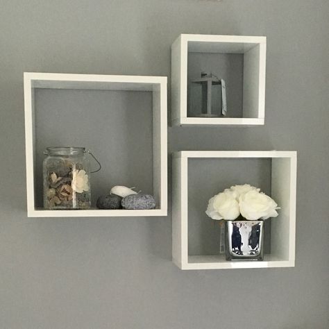 My bathroom wall Cube Wall Shelf, Etagere Cube, Modern Tv Unit Designs, Shelf Decor Bedroom, Living Room Tv Unit Designs, Wall Shelves Design, Pallet Decor, My Bathroom, Small Hallways