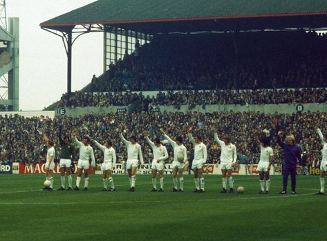 The Damned United, Manchester United Art, Leeds United Football, Elland Road, Leeds United Fc, Leeds Uk, Evening Post, European Cup, Team Pictures