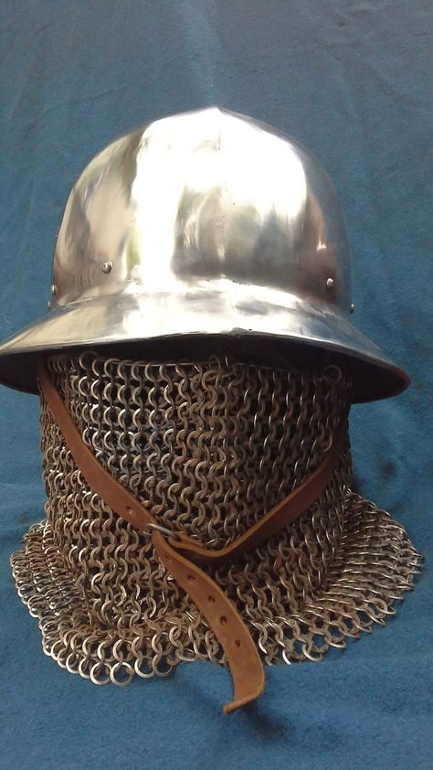 Kettle helm for hmb buhurt Medieval Helmets Design, Kettle Helmet, Sca Armor, Knight Helmet, Armor Drawing, Medieval Helmets, Armor Clothing, Ancient Armor, Knights Helmet