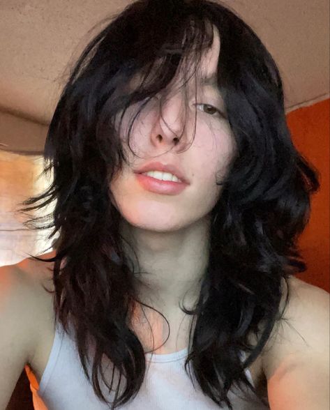 Men Layered Long Hair, Unisex Long Hairstyles, Black Shaggy Hair Men, Layered Hair Men Long, Long Androgynous Haircut, Long Masculine Haircuts, Guys Long Haircut, Masc Lesbian Long Hair, Long Masc Haircuts