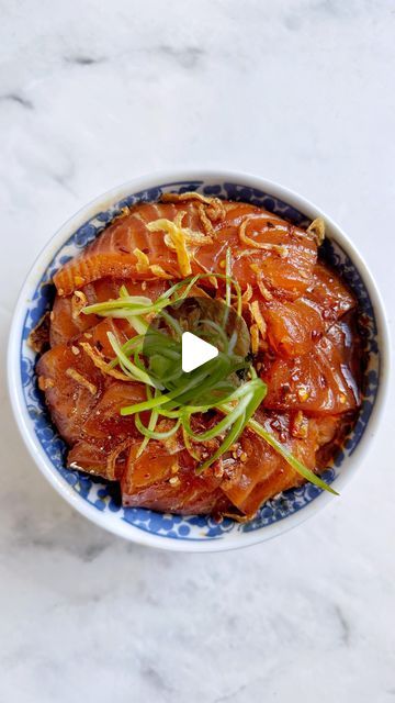 Pete on Instagram: "Easy meal: Salmon Sashimi Zuke Don

I love this meal because first it’s flavorful, also it’s low effort. Tastes amazing. If you don’t have the patience, curing for 30 min also works for the salmon. Because it’s fatty it will absorb the marinate very well. 

What you’ll need:
4-6oz sashimi grade salmon @costco 

Sauce:
4 tbsp soy sauce @kikkomanusa 
1 tbsp sesame oil 
1/2 tbsp sweetener of choice 
1/2 lime 
1 tbsp hot chili oil. I love @hotboichilioil 

#easyrecipes" Hot Chili Oil, Salmon Sashimi, Chili Oil, Hot Chili, Sesame Oil, Meals For Two, Middle Eastern, Soy Sauce, Very Well