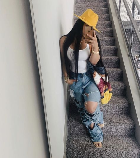 @theanayal8ter Outfits With Fedora Hats Black Women, Fedora Hat Black Women, Fedora Hat Outfit Black Women, Outfits With Fedora Hats, Outfit With Fedora, Fedora Hat Outfit, Anaya Ivy, Fedora Outfit, Fedora Hat Outfits