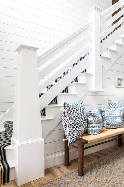 Secluded Northern Oceanfront Cottage — Nicola's Home Shiplap Stairwell, Beach House Foyer, Shiplap Staircase, Beach House Stairs, Beachy Furniture, Stairway Ideas, Nantucket House, Small Staircase, Oceanfront Cottage