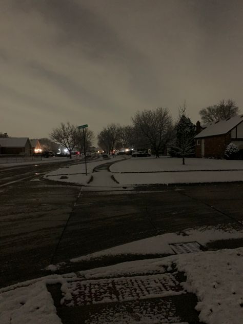 No Snow Winter Aesthetic, Midwest Winter Aesthetic, Snow In The Dark, Midwest Autumn, Midwest Core, Midwest Christmas, Winter Nostalgia, Minnesota Snow, Midwest Winter