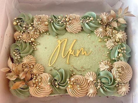 Pretty Birthday Cakes Green, Pretty Rectangle Cakes, 2 Tier Rectangle Cake, Sage Green Sheet Cake, Beautiful Sheet Cakes, How To Decorate A Sheet Cake, Sheet Cake Birthday Cake Ideas, Boho Sheet Cake, Green Sheet Cake