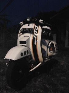 http://www.bkgruby.com 2011-12-27 18.30.44 Lml Vespa, Vespa Motor Scooters, Fast Scooters, Vespa Px 150, Vespa Racing, Vespa Bike, Vespa Super, Custom Vespa, Vespa 150