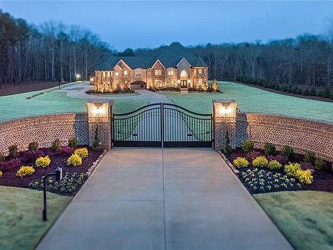 Mcdonough Georgia, Entrance Landscaping, Driveway Entrance Landscaping, Farm Entrance, Architecture Villa, Driveway Entrance, Garden Interior, Driveway Design, Entrance Gates Design