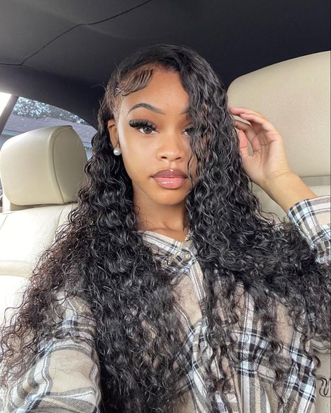 Pretty Face Claims Female, Xo Dasia, Wet Wavy Hairstyles, Wet Wavy Hair, Curly Hair Sew In, Wet And Wavy Hair, Deep Wave Wig, Straightening Natural Hair, Skater Outfits