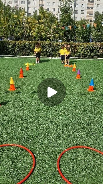 Relay Races For Kids Indoor, Games For Preschoolers Outdoor, Sport Day Activities Kids, Outdoor Activities For Preschool, Outdoor Games For Kids At School, Sports Day Games For Preschool, Football Activities For Kids, Sports Day Decoration Ideas School, Sports Activities For Preschool