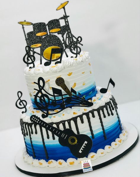 #birthday #cake #party #musician #music Musician Cake Ideas, Cake For Musician, Happy Birthday Musician, Music Cake Ideas For Men, Music Cake Ideas, Musician Cake, Music Birthday Cake, 21st Birthday Cake For Guys, Bolo Musical