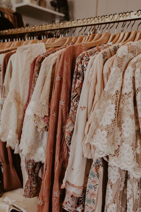 Clothing Pictures Boutique, Hanging Clothes Aesthetic, Thrift Pictures, Pile Of Clothes Aesthetic, Clothing Background Fashion, Dress Flatlay Ideas, Clothes Shop Aesthetic, Clothing Business Aesthetic, Thrift Shop Aesthetic