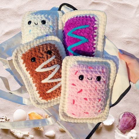 Toaster Pastry Crochet Pattern, No-sew, Crochet Pillow Pattern, Crochet Pop Tart Pattern, Crochet Plushie Pattern, Crochet Food, Amigurumi - Etsy Amigurumi Pop Tart, Preppy Things To Crochet, Pop Tart Crochet Pattern, Crochet Pop Tart Free Pattern, Easy Crochet Food, Crochet Patterns Food, Crochet Patterns Easy Beginner, Cute Crochet Food, Market Crochet Ideas