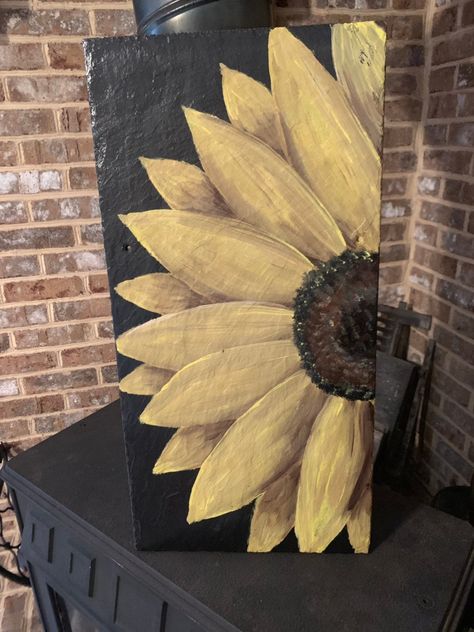 Painting Slate, Sunflower Bathroom, Wood Sunflower, Sunflower Nursery, Sunflower Wall Decor, Sun Wall Decor, Slate Art, Bathroom Wall Hanging, Painted Slate