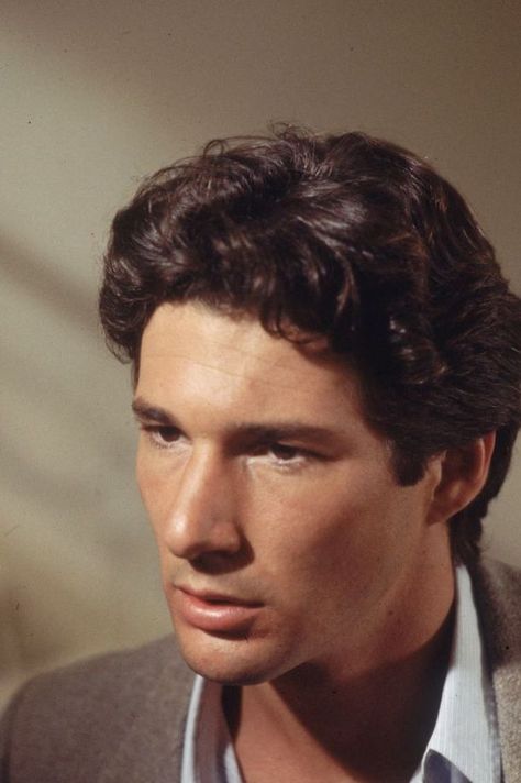 Richard Gere Son, Richard Gere Young, Richard Gear, American Gigolo, Bold Eyebrows, Hollywood Scenes, Grey Beards, Steve Carell, Richard Gere