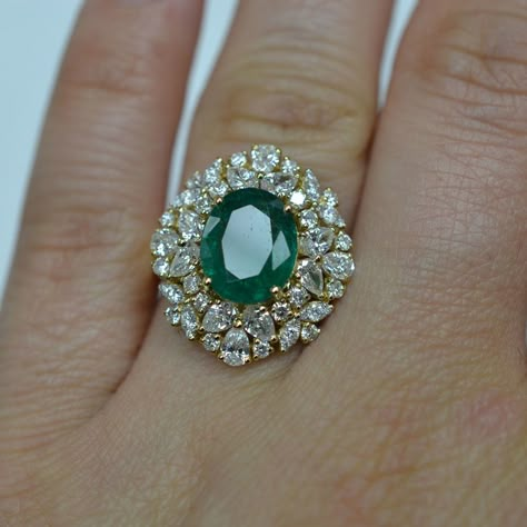 Gem Stone Ring, Emerald Colour, Sri Ram, Cutwork Blouse, Diamond Rings Design, Gold Ring Designs, Jewels Rings, Diamond Jewelry Designs, Morganite Engagement Ring