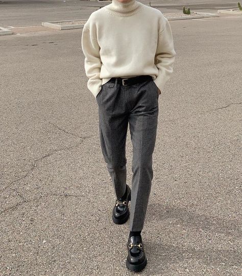 Mode Dope, Loafers Outfit, Men Stylish Dress, Mens Outfit Inspiration, Stylish Mens Outfits, Men Fashion Casual Outfits, Streetwear Men Outfits, 가을 패션, Mens Casual Outfits