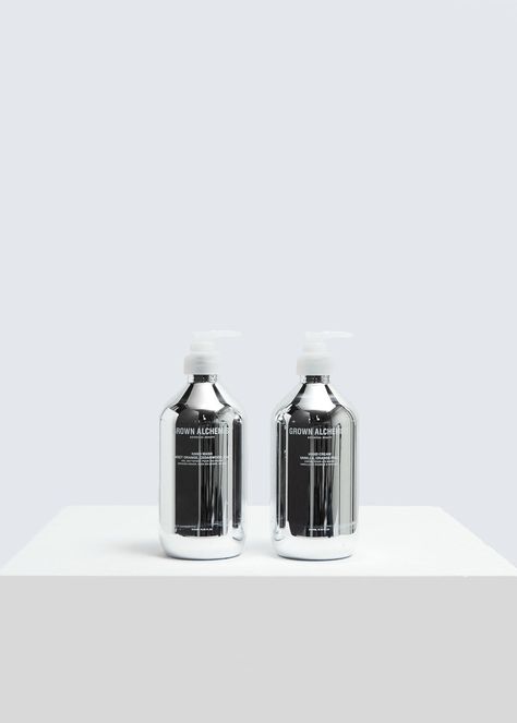 Chrome Packaging Design, Science Packaging, Chrome Packaging, Silver Packaging, Grown Alchemist, Skincare Packaging, Cool Packaging, Cosmetic Design, Packing Design