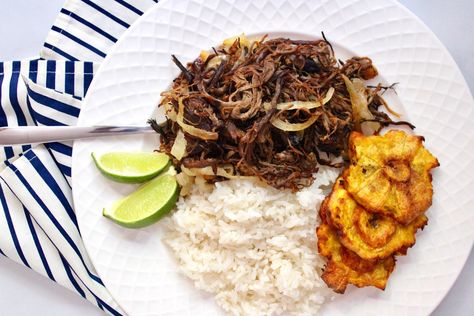 Vaca Frita Recipe, Guava Recipes, Cuban Dishes, Using A Pressure Cooker, Fried Beef, Cuban Recipes, Cooked Veggies, Instant Pot Recipes, Food Print