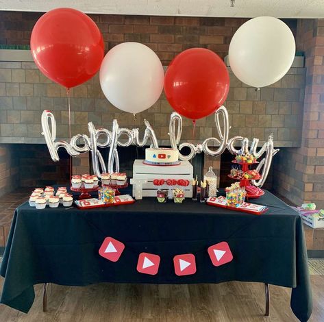 YouTube Birthday Party Ideas | Photo 1 of 20 Youtube Birthday Party Ideas For Boys, Youtube Party Theme Kids, Youtube Themed Birthday Party, Youtube Birthday Party Ideas, Youtube Birthday Party, Bob Marley Birthday, Youtube Theme, Youtube Birthday