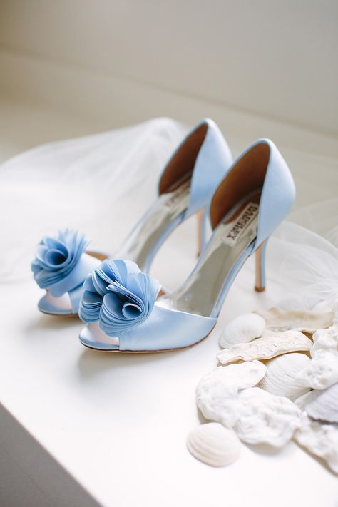 Something blue wedding shoes | Badgley Mischka wedding heels | fabmood.com #weddingshoes #weddingheels Blue Bride Shoes, Blue And White Wedding Theme, Classic Wedding Theme, Classic Wedding Themes, Bridesmaid Dresses Long Lace, Badgley Mischka Shoes Wedding, Wedding Color Ideas, Fall Bridesmaid Dresses, White Wedding Theme