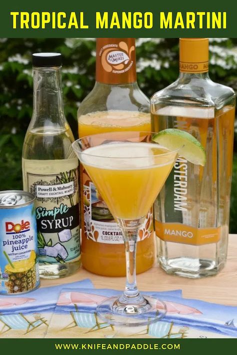 Mango Martini Recipe, Summer Martinis, Apple Cider Martini, Coconut Martini, Cider Martini, Watermelon Martini, Mango Vodka, Mango Martini, Coconut Vodka