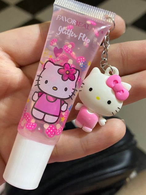 Food Canning, Hello Kitty Bedroom, Images Hello Kitty, Hello Kitty Gifts, Hello Kitty Merchandise, Hello Kitty Makeup, Hello Kitty Rooms, Flipagram Instagram, Kitty Clothes