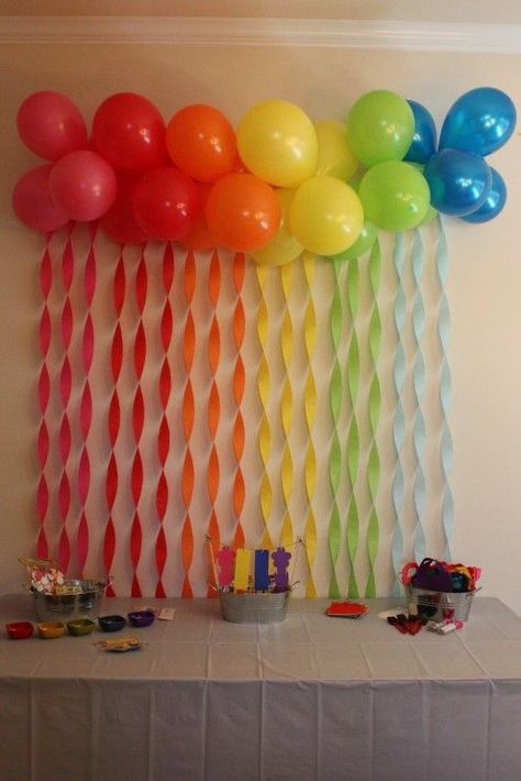 Balloon Wall Decorations, Birthday Wall Decoration, Streamer Party Decorations, Streamer Wall, Birthday Decorations At Home, Birthday Party At Home, Trolls Birthday Party, Girls Party Decorations, Simple Birthday Decorations