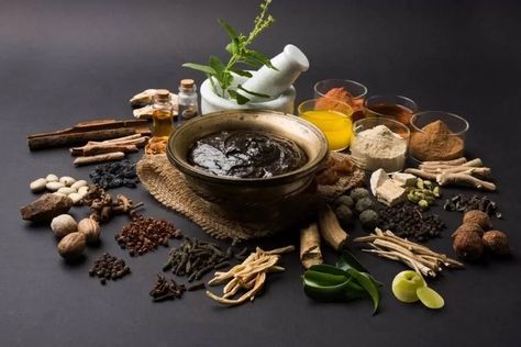 5 Ayurvedic And Natural Herbal Extracts To Boost Your Kid’s Health 15 Ashwagandha Benefits, How To Boost Your Immune System, Slippery Elm, Adaptogenic Herbs, Digestion Process, Blood Sugar Control, Leaky Gut, Ayurvedic Medicine, Health Drink