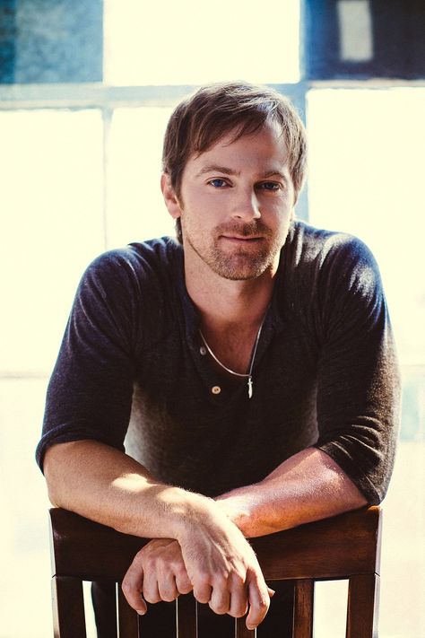 Kip Moore - Wikipedia Kip Moore, Hot Country Songs, Surfer Dude, Men Kissing, Email Id, Country Music Singers, Extended Play, Beautiful Soul, Debut Album