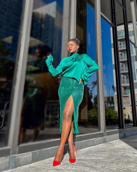 Woman wearing green blouse , long green sequined skirt with red high heels Green Sequin Skirt Outfit, Monochromatic Outfit Green, Alexis Michelle, Green Monochromatic Outfit, Red And Green Outfit, Outfits For Date, Green Sequin Skirt, Outfit For Date Night, Red Shoes Outfit