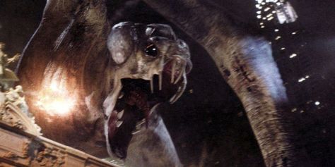 The Cloverfield teaser trailer, which premiered before Transformers, was created before the script or filming was finished, says Matt Reeves. Cloverfield Monster, Cloverfield 2008, 10 Cloverfield Lane, Giant Monster Movies, Gugu Mbatha Raw, Jj Abrams, Matt Reeves, Aleister Crowley, Hp Lovecraft