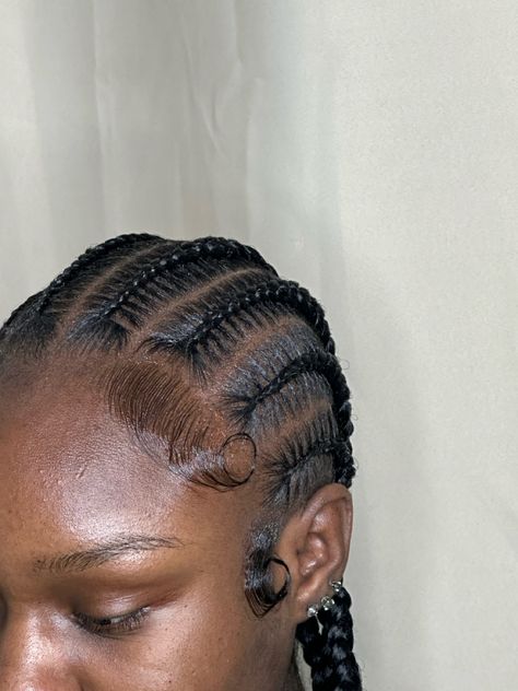 Cornrows With Space Buns, Cornrow Ponytail Natural Hair, Canrows Going Back Natural Hair, 5 Cornrows Braids Straight Back, Cornrows With Side Part, Medium Size Cornrows, Corn Rolls Natural Hair, Canerow Back Braids Hairstyles, Straight Back Cornrows With Curls