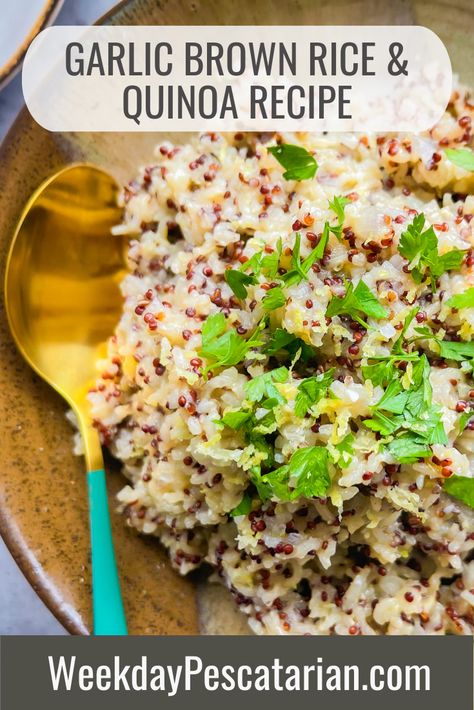 Quinoa Brown Rice Recipes, Healthy Brown Rice Recipes, Brown Rice And Quinoa Recipe, Garlic Brown Rice, Brown Rice Side Dish, Quinoa And Brown Rice, Brown Rice And Quinoa, Starchy Sides, Rice And Quinoa