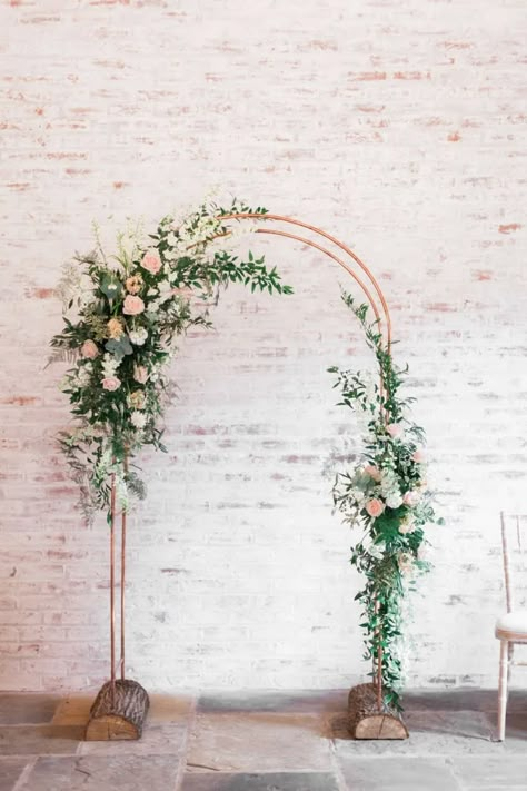 DIY Floral Arch | How to Make your own - Aimsy's Antics Diy Floral Arch, Pink Green Wedding, Wedding Archway, Green Wedding Flowers, Floral Arch Wedding, English Country Garden, Wedding Arch Flowers, Arch Flowers, English Country Gardens