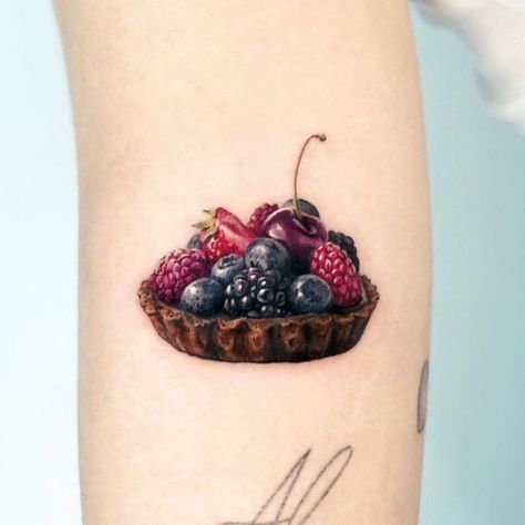 Dessert Tattoo, Cake Tattoo, Left Arm Tattoos, Rose Shoulder Tattoo, Food Tattoos, Gold Tattoo, Incredible Tattoos, Tattoo Portfolio, Collar Bone Tattoo