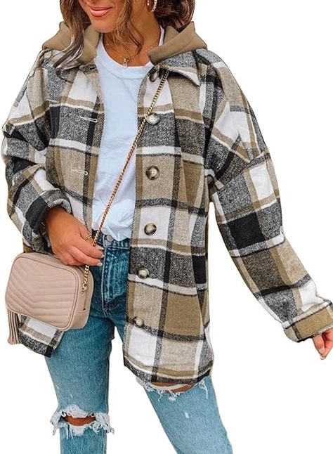 Looking for a warm yet adorable way to stay warm this fall, these flannel jackets are just what you need.They come in a variety of colors and are easy to style! Snag one while you can Estilo Hipster, Lookbook Inspiration, Loose Fit Shirts, Hoodie Coat, Long Sleeve Plaid Shirt, Long Sleeve Plaid, Plaid Flannel Shirt, Jacket Pattern, Sweater Set